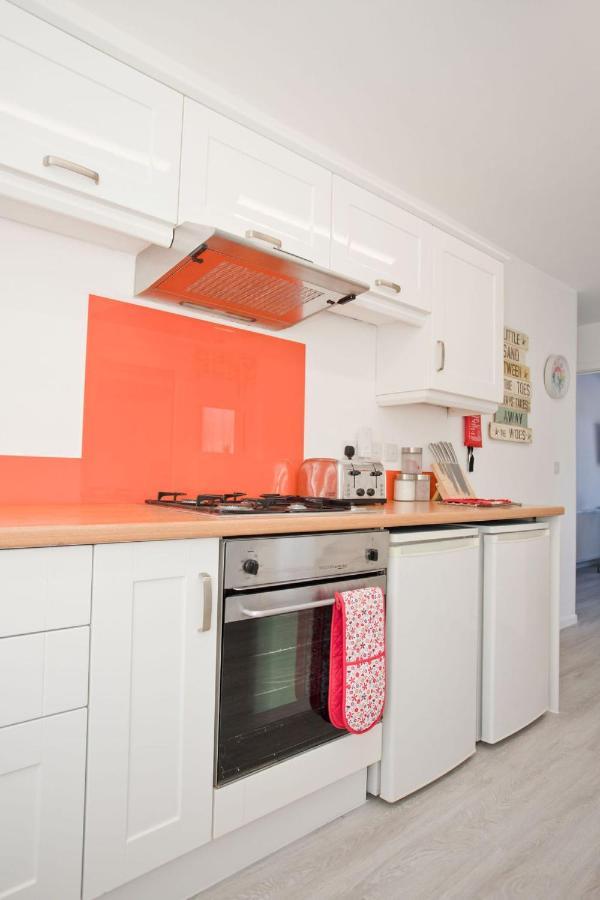 Hilda'S Retreat Accessible Wheel Chair Friendly With Hoist Poole Exterior foto