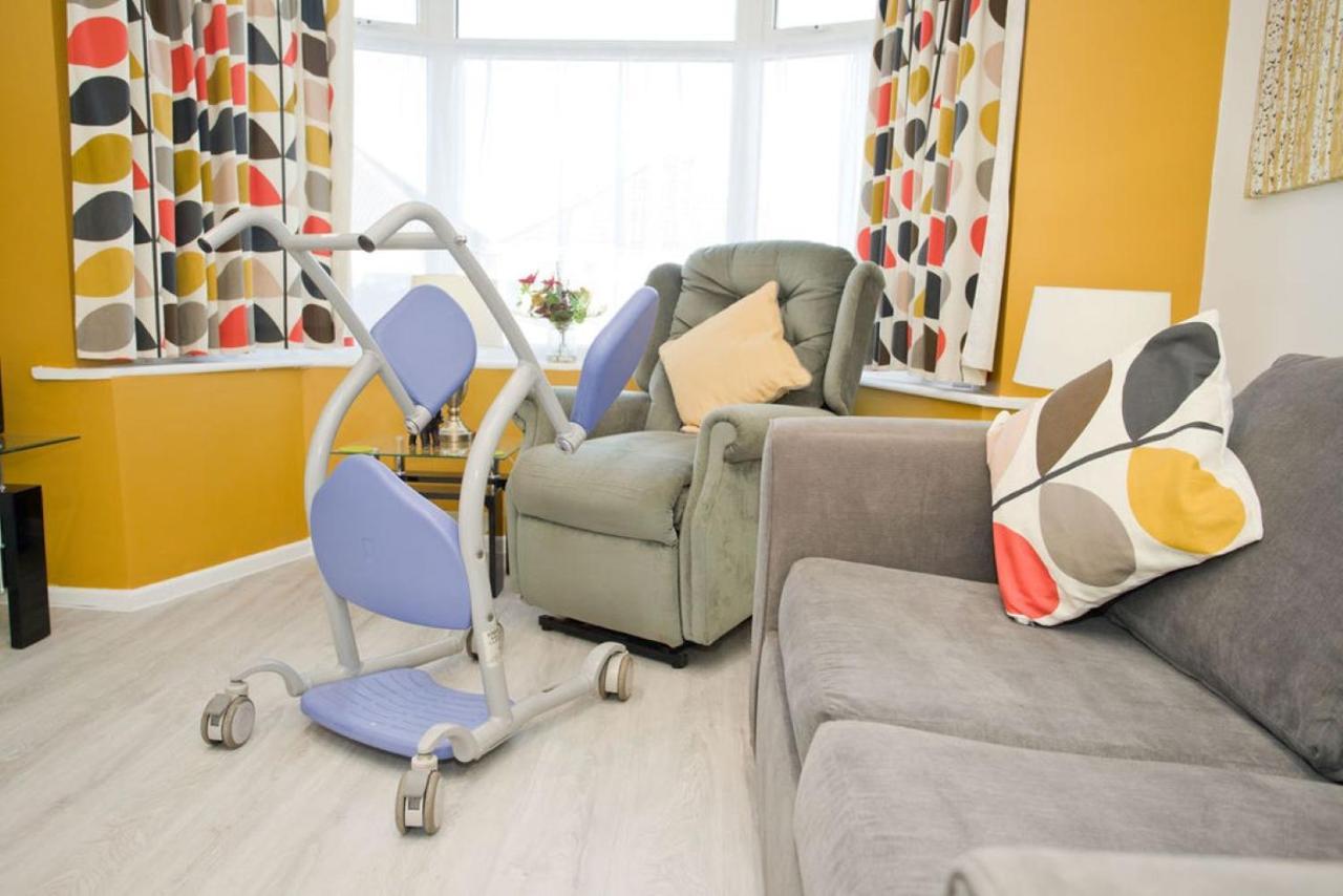 Hilda'S Retreat Accessible Wheel Chair Friendly With Hoist Poole Exterior foto